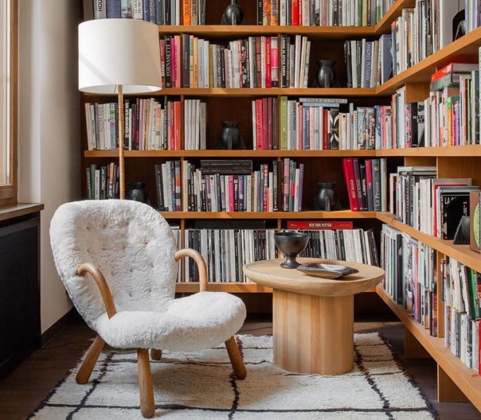 37 Amazing Reading Nooks You'll Never Want to Leave Luxury reading nook furniture